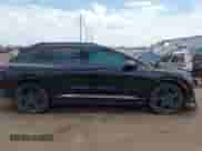 2024 Chevrolet Equinox EV RS z VIN 3GN7DNRP6RS218831, wystawiony jako IAAI lot #43084748 z przebiegiem 11 644 mil mil oraz . Historia ofert i sprzedaży dostępna na DreamBid. Obrazek 14.