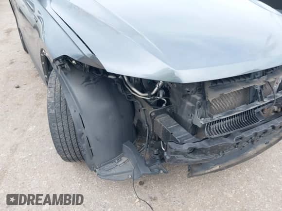 2022 Volkswagen Tiguan S with VIN 3VV1B7AX4NM141775, listed as a IAAI auction lot 42582247 with 53,069 mi miles and . Bid and sale history available at DreamBid. Image 17.