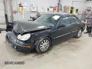 2003 Hyundai Sonata GLS z VIN KMHWF35H83A812424, wystawiony jako IAAI lot #43377542 z przebiegiem 107 180 mil mil oraz . Historia ofert i sprzedaży dostępna na DreamBid. Obrazek 2.