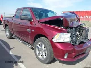 2019 Ram 1500 Express z VIN 1C6RR7FT9KS665856, wystawiony jako IAAI lot #42098921 z przebiegiem 74 380 mil mil oraz . Historia ofert i sprzedaży dostępna na DreamBid. Obrazek 1.