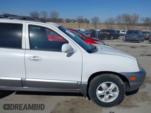 2005 Hyundai Santa Fe GLS z VIN KM8SC13E05U984159, wystawiony jako IAAI lot #41708422 z przebiegiem 45 485 mil mil oraz . Historia ofert i sprzedaży dostępna na DreamBid. Obrazek 14.