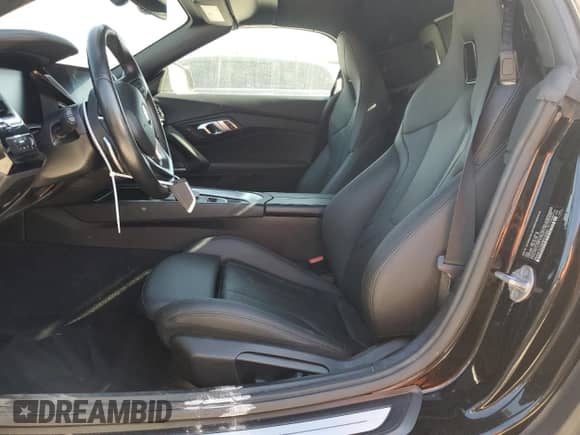 2021 BMW Z4 sDrive30i with VIN WBAHF3C02MWX19300, listed as a Copart auction lot 51023314 with 30,020 mi miles and . Bid and sale history available at DreamBid. Image 7.