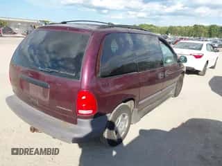2000 Dodge Caravan with VIN 2B4GP2534YR737578, listed as a IAAI auction lot 43375169 with 167,152 mi miles and . Bid and sale history available at DreamBid. Image 4.