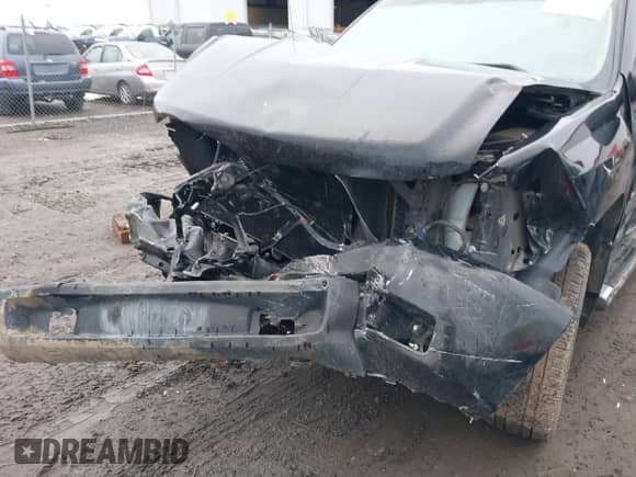 2011 Chevrolet Silverado 1500 LTZ z VIN 3GCPKTE27BG375676, wystawiony jako IAAI lot #41205671 z przebiegiem 124 058 mil mil oraz . Historia ofert i sprzedaży dostępna na DreamBid. Obrazek 6.