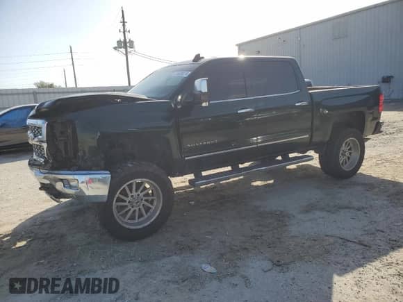 2015 Chevrolet Silverado 1500 LTZ z VIN 3GCUKSEC1FG173590, wystawiony jako Copart lot #79028274 z przebiegiem 197 431 mil mil oraz Szkoda całkowita • Salvage title. Historia ofert i sprzedaży dostępna na DreamBid. Obrazek 1.