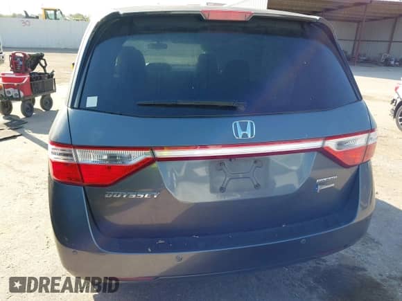 2012 Honda Odyssey Touring с VIN 5FNRL5H95CB129288, выставлен на аукционе IAAI как лот 43401829 с пробегом 284 674 миль миль и . История ставок и продаж доступна на DreamBid. Изображение 16.