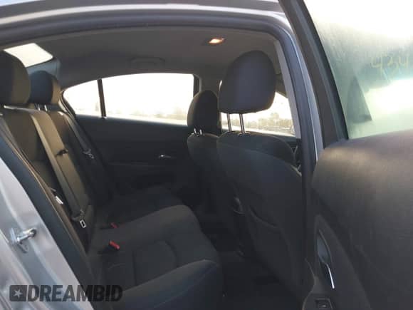 2016 Chevrolet Cruze LT с VIN 1G1PE5SB0G7218963, выставлен на аукционе IAAI как лот 43431392 с пробегом 157 746 миль миль и . История ставок и продаж доступна на DreamBid. Изображение 8.