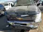 2011 Chevrolet Silverado 3500HD SRW LT z VIN 1GC4K0C88BF229975, wystawiony jako Copart lot #81095814 z przebiegiem 88 656 mil mil oraz Szkoda całkowita • Salvage title. Historia ofert i sprzedaży dostępna na DreamBid. Obrazek 13.