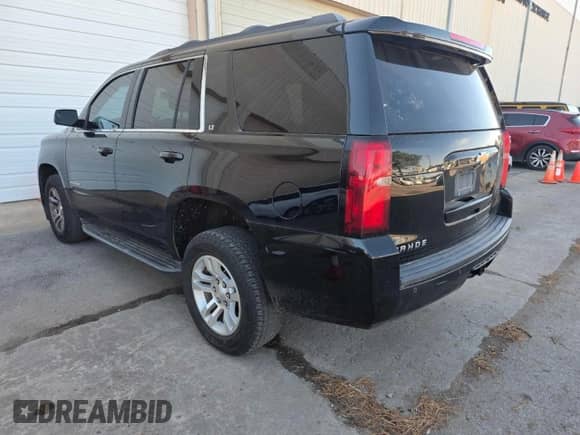 2015 Chevrolet Tahoe LT with VIN 1GNSKBKC6FR704592, listed as a Copart auction lot 89929075 with 201,716 mi miles and Clean title. Bid and sale history available at DreamBid. Image 3.