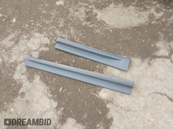 2013 Chevrolet Equinox LT z VIN 2GNFLNE39D6160996, wystawiony jako IAAI lot #41877627 z przebiegiem 190 976 mil mil oraz . Historia ofert i sprzedaży dostępna na DreamBid. Obrazek 12.