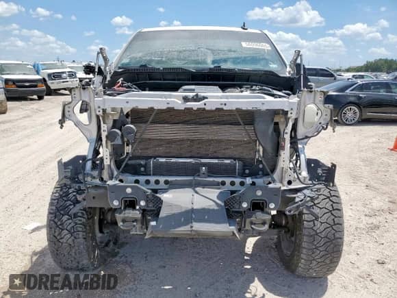 2020 Chevrolet Silverado 1500 LT with VIN 3GCUYDET2LG392807, listed as a Copart auction lot 56096065 with 75,080 mi miles and Salvage title. Bid and sale history available at DreamBid. Image 5.