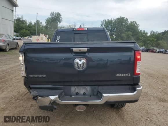 2020 Ram 1500 Big Horn z VIN 1C6RRFFG4LN113629, wystawiony jako Copart lot #64173815 z przebiegiem 80 135 mil mil oraz Nie do naprawy • Non repairable. Historia ofert i sprzedaży dostępna na DreamBid. Obrazek 6.