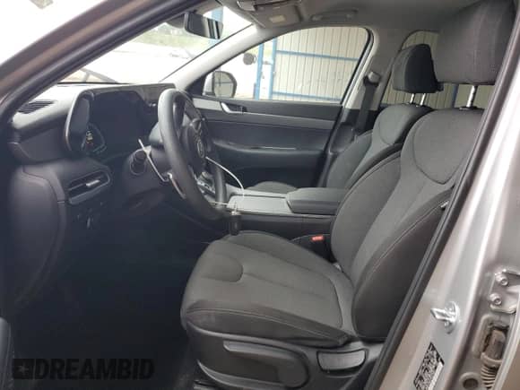 2023 Hyundai Palisade SE with VIN KM8R1DGE2PU579407, listed as a Copart auction lot 71746965 with 65,663 mi miles and Salvage title. Bid and sale history available at DreamBid. Image 7.