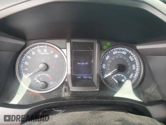 2018 Toyota Tacoma TRD Off Road with VIN 3TMCZ5ANXJM138363, listed as a Copart auction lot 84400805 with 95,418 mi miles and Salvage title. Bid and sale history available at DreamBid. Image 9.