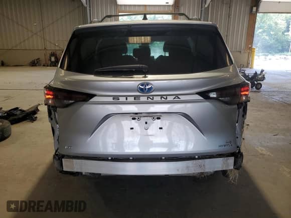 2023 Toyota Sienna LE с VIN 5TDKSKFC0PS079449, выставлен на аукционе Copart как лот 68356155 с пробегом 43 766 миль миль и Списание • Salvage title. История ставок и продаж доступна на DreamBid. Изображение 6.