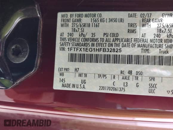 2017 Ford F-150 XL z VIN 1FTFX1EG1HFB32825, wystawiony jako IAAI lot #42083229 z przebiegiem 72 922 mil mil oraz . Historia ofert i sprzedaży dostępna na DreamBid. Obrazek 9.