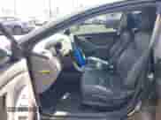 2011 Hyundai Elantra GLS z VIN KMHDH4AE5BU121786, wystawiony jako IAAI lot #42643300 z przebiegiem 286 155 mil mil oraz . Historia ofert i sprzedaży dostępna na DreamBid. Obrazek 5.