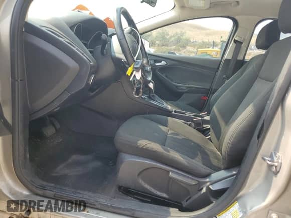 2015 Ford Focus SE with VIN 1FADP3K28FL287601, listed as a Copart auction lot 68949305 with 89,278 mi miles and Salvage title. Bid and sale history available at DreamBid. Image 7.