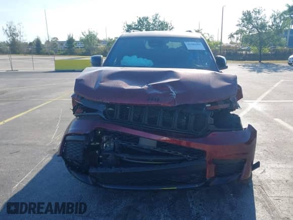 2023 Jeep Grand Cherokee Altitude with VIN 1C4RJKAG4P8894737, listed as a IAAI auction lot 41509482 with 30,619 mi miles and . Bid and sale history available at DreamBid. Image 13.