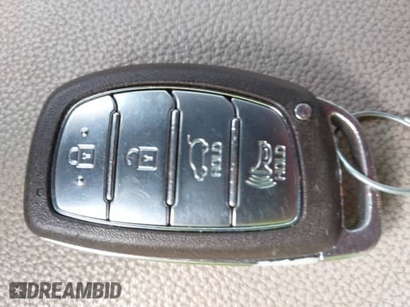 2017 Hyundai Tucson Sport с VIN KM8J3CA23HU460394, выставлен на аукционе IAAI как лот 42124794 с пробегом 116 972 миль миль и . История ставок и продаж доступна на DreamBid. Изображение 11.