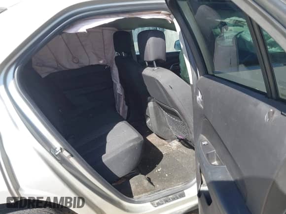 2013 Chevrolet Equinox LT z VIN 1GNFLNEK3DZ100580, wystawiony jako IAAI lot #42553153 z przebiegiem 126 227 mil mil oraz . Historia ofert i sprzedaży dostępna na DreamBid. Obrazek 8.