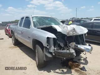 2012 Chevrolet Silverado 1500 LT with VIN 1GCRCSE04CZ272666, listed as a IAAI auction lot 42857336 with 203,287 mi miles and . Bid and sale history available at DreamBid. Image 1.