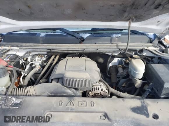 2013 Chevrolet Silverado 2500HD Work Truck z VIN 1GB0KVCGXDZ147318, wystawiony jako IAAI lot #41395263 z przebiegiem 149 258 mil mil oraz . Historia ofert i sprzedaży dostępna na DreamBid. Obrazek 10.