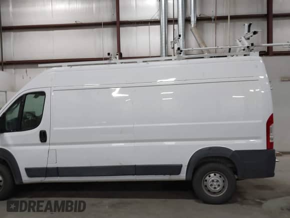 2018 Ram ProMaster Cargo with VIN 3C6TRVDG8JE136299, listed as a IAAI auction lot 43359337 with 156,728 mi miles and . Bid and sale history available at DreamBid. Image 14.