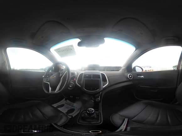 2013 Chevrolet Sonic RS z VIN 1G1JH6SB5D4158355, wystawiony jako IAAI lot #42234638 z przebiegiem 164 870 mil mil oraz . Historia ofert i sprzedaży dostępna na DreamBid. Obrazek 19.