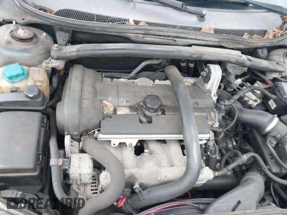 2009 Volvo S60 2.5T with VIN YV1RS592292733777, listed as a IAAI auction lot 42737043 with 213,433 mi miles and . Bid and sale history available at DreamBid. Image 10.