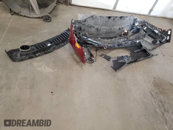 2022 Cadillac Escalade with VIN 1GYS4RKT9NR331634, listed as a Copart auction lot 70828444 with 38,659 mi miles and Salvage title. Bid and sale history available at DreamBid. Image 13.