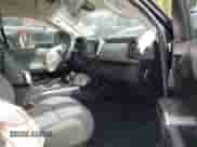 2021 Toyota Tacoma SR5 z VIN 5TFDZ5BN2MX064938, wystawiony jako IAAI lot #42013109 z przebiegiem 40 620 mil mil oraz . Historia ofert i sprzedaży dostępna na DreamBid. Obrazek 5.