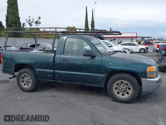 2005 GMC Sierra 1500 Work Truck с VIN 1GTEC14X15Z316696, выставлен на аукционе IAAI как лот 43257781 с пробегом 173 635 миль миль и . История ставок и продаж доступна на DreamBid. Изображение 12.