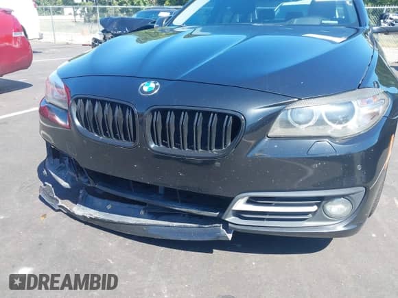 2016 BMW 5 Series 535i с VIN WBA5B1C57GG134631, выставлен на аукционе IAAI как лот 43164840 с пробегом 165 799 миль миль и . История ставок и продаж доступна на DreamBid. Изображение 18.