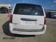 2010 Dodge Grand Caravan SXT with VIN 2D4RN5D10AR106712, listed as a Copart auction lot 81145495 with 213,920 mi miles and Salvage title. Bid and sale history available at DreamBid. Image 6.