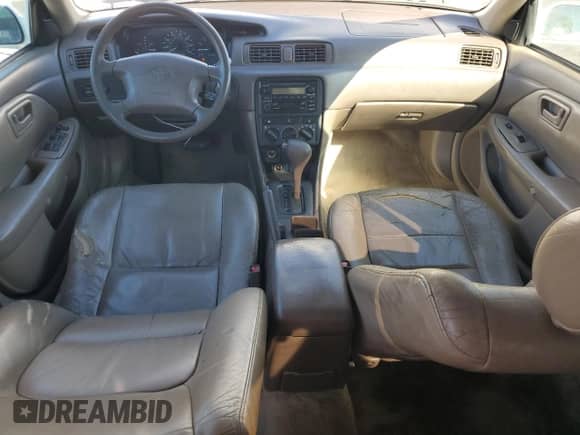 2000 Toyota Camry CE with VIN 4T1BG28K8YU992202, listed as a Copart auction lot 85405135 with 198,340 mi miles and Salvage title. Bid and sale history available at DreamBid. Image 8.