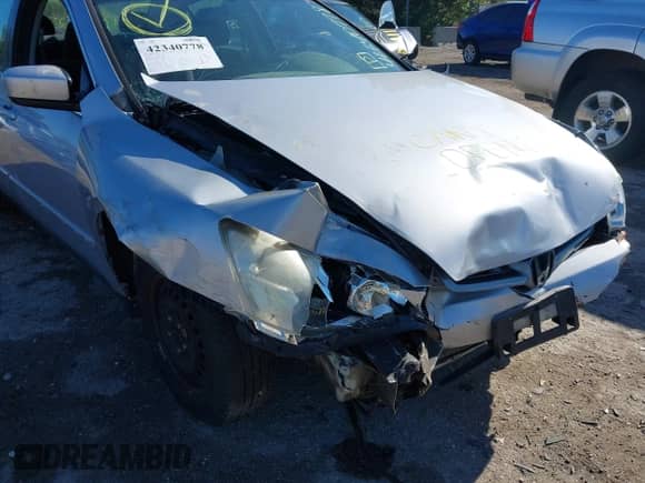 2004 Honda Accord LX с VIN 1HGCM56484A144759, выставлен на аукционе IAAI как лот 42340778 с пробегом Не указан миль и . История ставок и продаж доступна на DreamBid. Изображение 15.