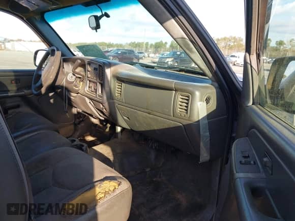 2005 Chevrolet Silverado 1500 Work Truck with VIN 1GCEC14Z05Z249610, listed as a IAAI auction lot 41805963 with 263,900 mi miles and . Bid and sale history available at DreamBid. Image 5.