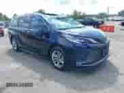 2021 Toyota Sienna Limited with VIN 5TDZSKFC9MS002766, listed as a IAAI auction lot 42972697 with 153,027 mi miles and . Bid and sale history available at DreamBid. Image 1.