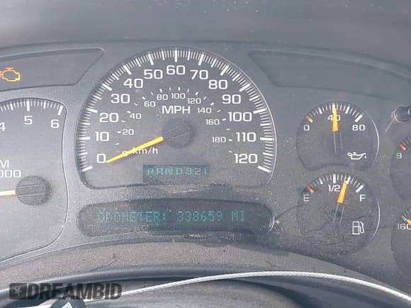 2003 GMC Sierra 1500 SLT z VIN 2GTEK19T131325073, wystawiony jako IAAI lot #42018525 z przebiegiem 338 659 mil mil oraz . Historia ofert i sprzedaży dostępna na DreamBid. Obrazek 7.