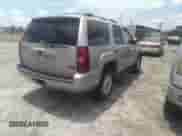 2008 Chevrolet Tahoe LTZ z VIN 1GNFK13098R214294, wystawiony jako IAAI lot #42363804 z przebiegiem 259 465 mil mil oraz . Historia ofert i sprzedaży dostępna na DreamBid. Obrazek 4.