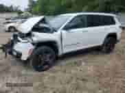2023 Jeep Grand Cherokee Limited z VIN 1C4RJKBG7P8736049, wystawiony jako Copart lot #57959355 z przebiegiem 52 516 mil mil oraz Szkoda całkowita • Salvage title. Historia ofert i sprzedaży dostępna na DreamBid. Obrazek 1.