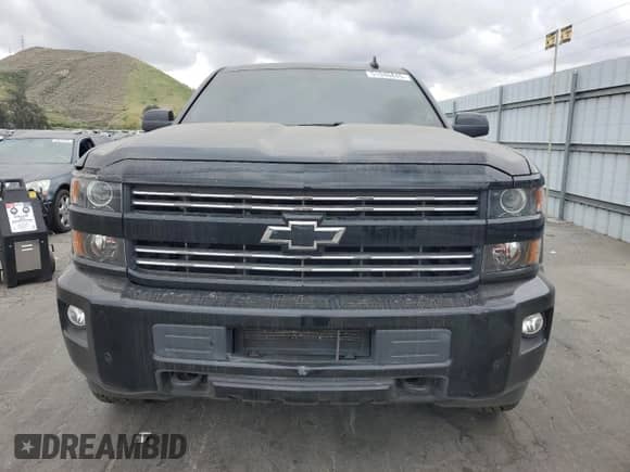 2019 Chevrolet Silverado 2500HD LT z VIN 1GC1KSEG5KF118609, wystawiony jako Copart lot #51046845 z przebiegiem 77 068 mil mil oraz Szkoda całkowita • Salvage title. Historia ofert i sprzedaży dostępna na DreamBid. Obrazek 5.