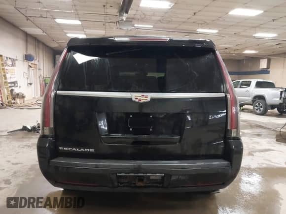 2016 Cadillac Escalade Premium Collection с VIN 1GYS4CKJ6GR104254, выставлен на аукционе IAAI как лот 41705349 с пробегом 75 913 миль миль и . История ставок и продаж доступна на DreamBid. Изображение 17.