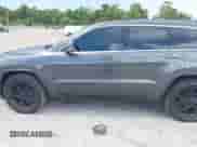 2017 Jeep Grand Cherokee Limited z VIN 1C4RJFBG9HC658086, wystawiony jako IAAI lot #42753893 z przebiegiem 91 413 mil mil oraz . Historia ofert i sprzedaży dostępna na DreamBid. Obrazek 14.