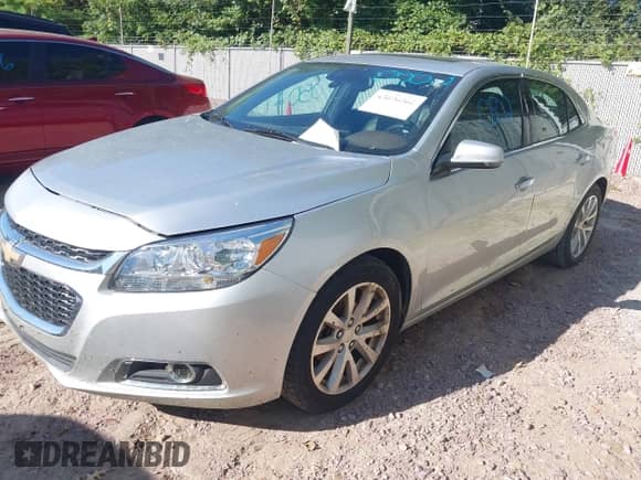 2016 Chevrolet Malibu LTZ with VIN 1G11E5SA6GF144337, listed as a IAAI auction lot 43070502 with 137,777 mi miles and . Bid and sale history available at DreamBid. Image 17.