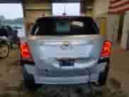 2017 Chevrolet Trax LT с VIN 3GNCJLSB0HL209142, выставлен на аукционе Copart как лот 70861605 с пробегом 37 303 миль миль и Списание • Salvage title. История ставок и продаж доступна на DreamBid. Изображение 6.