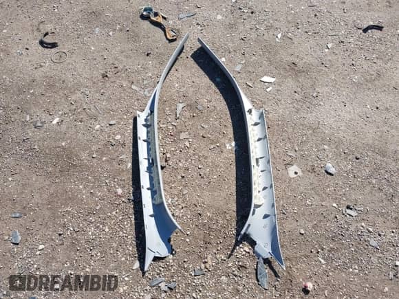 1998 Toyota Camry LE with VIN 4T1BG28K2WU350460, listed as a IAAI auction lot 41702263 with 151,322 mi miles and . Bid and sale history available at DreamBid. Image 12.