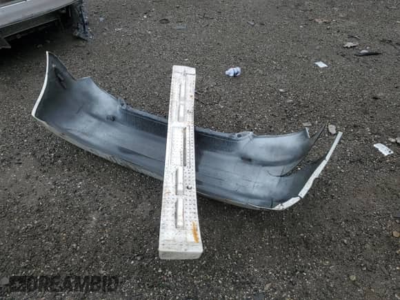 2007 Chevrolet Aveo LS z VIN KL1TD66637B747565, wystawiony jako Copart lot #55832745 z przebiegiem 133 082 mil mil oraz Szkoda całkowita • Salvage title. Historia ofert i sprzedaży dostępna na DreamBid. Obrazek 12.