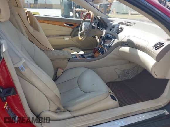2006 Mercedes-Benz SL 500 с VIN WDBSK75F46F108778, выставлен на аукционе IAAI как лот 43523365 с пробегом 163 807 миль миль и . История ставок и продаж доступна на DreamBid. Изображение 8.